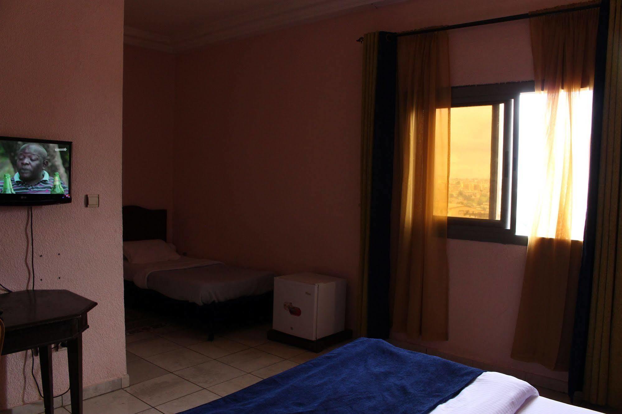Prestige Hotel Yaoundé Dış mekan fotoğraf